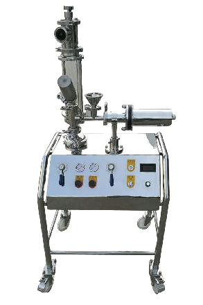 實驗室中小型<a href=http://www.capsulegrandcru.com/chanpin/27.html target=_blank class=infotextkey>氣流粉碎機</a>